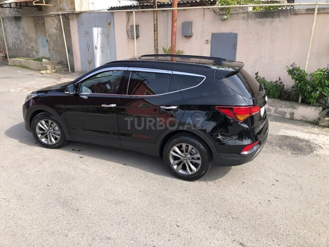 Hyundai Santa Fe-14