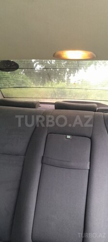 Mercedes E 240-5