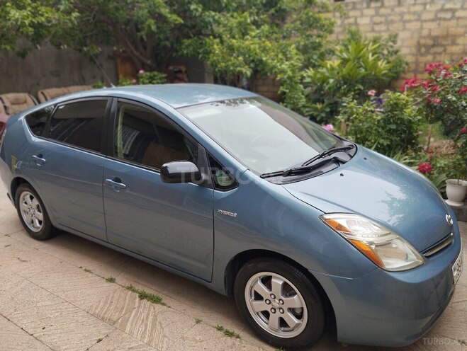 Toyota Prius-14