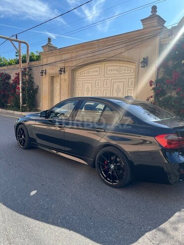 BMW 330-4