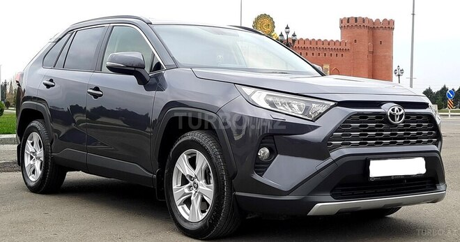 Toyota RAV4-14