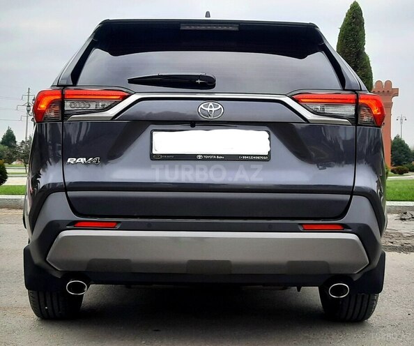 Toyota RAV4-4