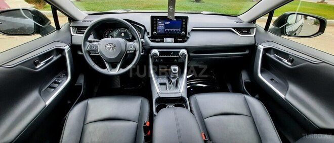 Toyota RAV4-3