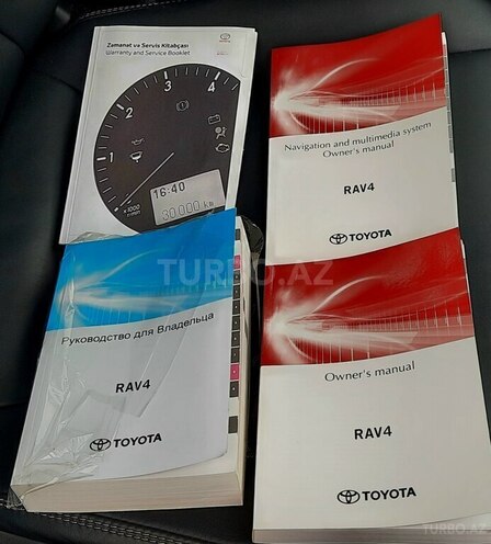 Toyota RAV4-18