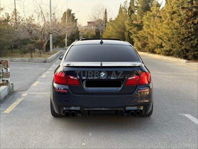 BMW 528-7