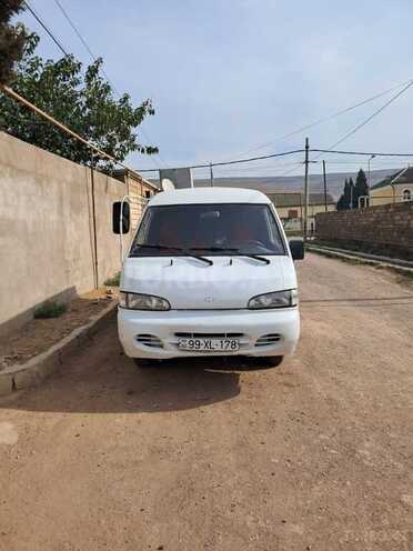 Hyundai H 100-1