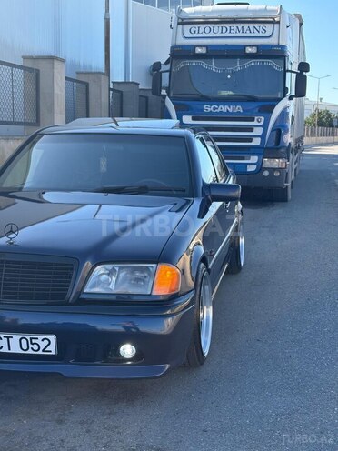 Mercedes C 240-4