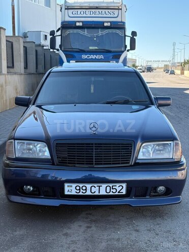 Mercedes C 240-1