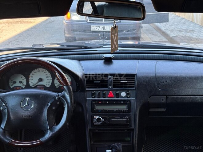 Mercedes C 240-9