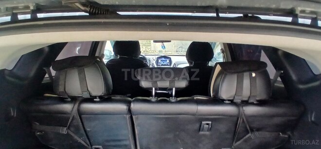 Hyundai Tucson-10