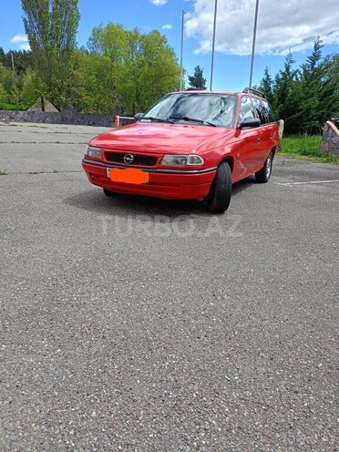 Opel Astra-4