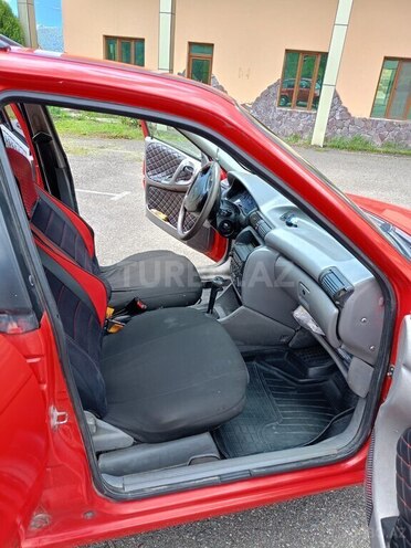 Opel Astra-7
