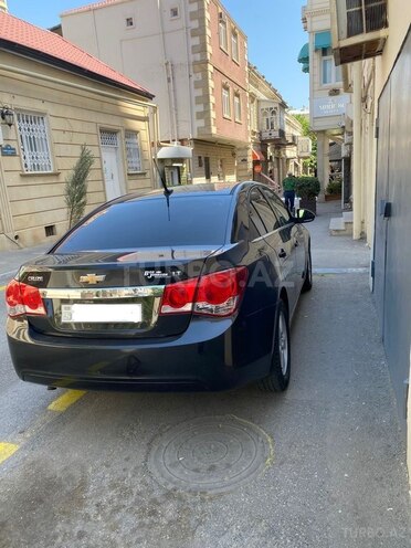 Chevrolet Cruze-5