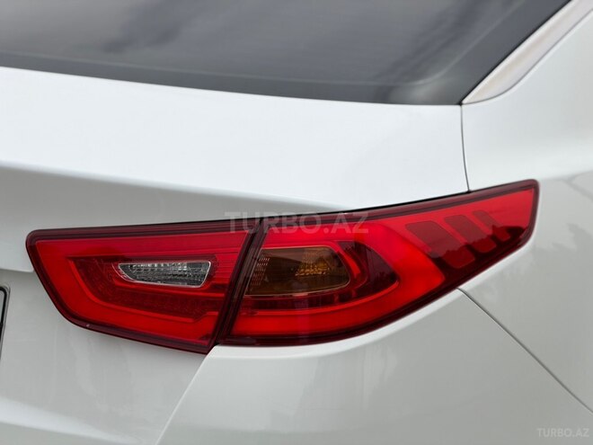 Kia Optima-24