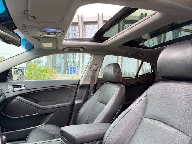 Kia Optima-15