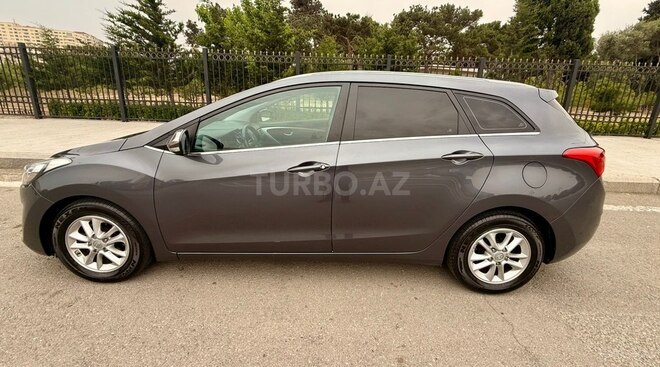 Hyundai i30-3
