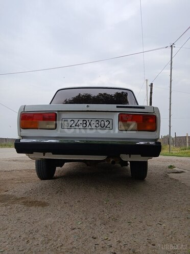 LADA (VAZ) 2107-4