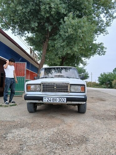 LADA (VAZ) 2107-6