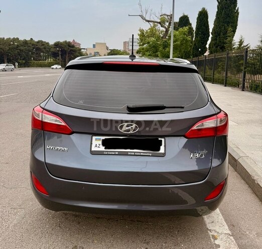 Hyundai i30-8