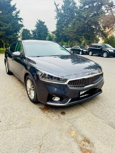 Kia K7-1