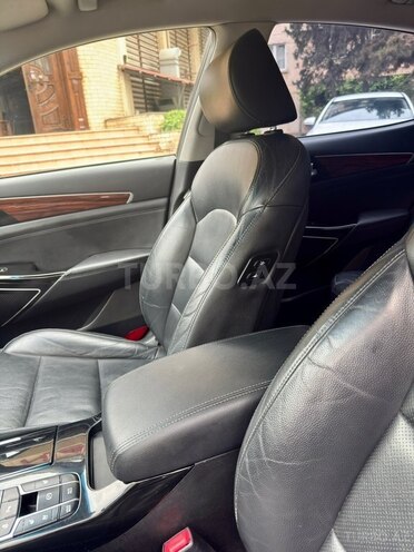 Kia K7-8