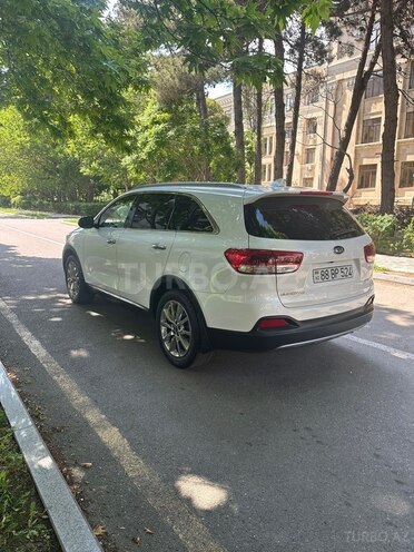 Kia Sorento-5