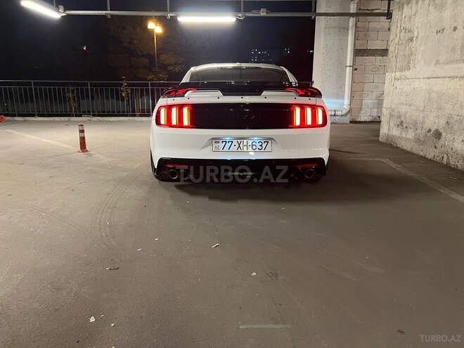 Ford Mustang-2