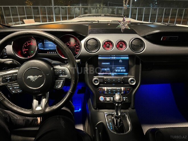 Ford Mustang-8