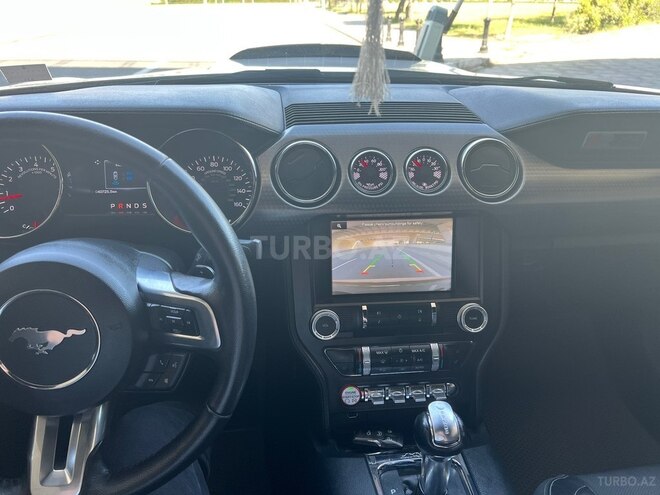 Ford Mustang-19