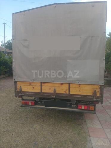 Ford Transit-6