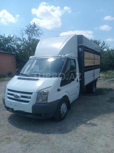 Ford Transit-1