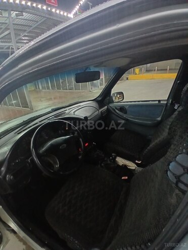 Chevrolet Niva-6