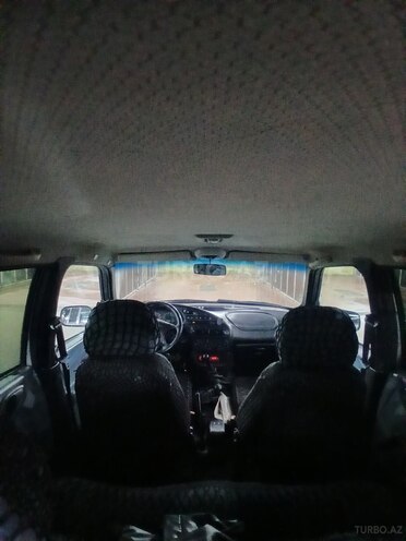 Chevrolet Niva-5