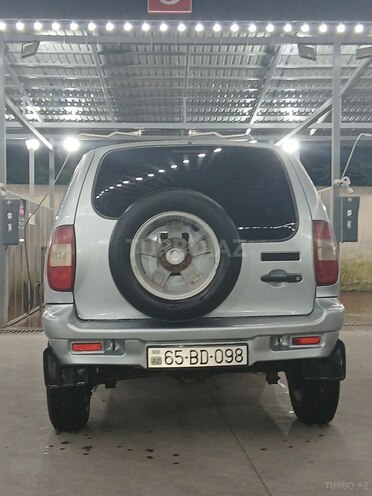 Chevrolet Niva-3