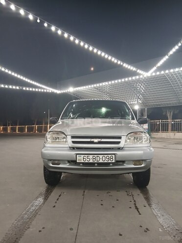 Chevrolet Niva-2