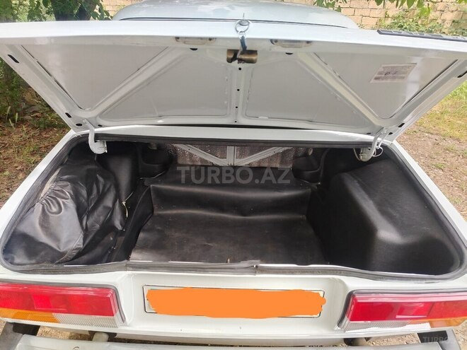 LADA (VAZ) 2107-4