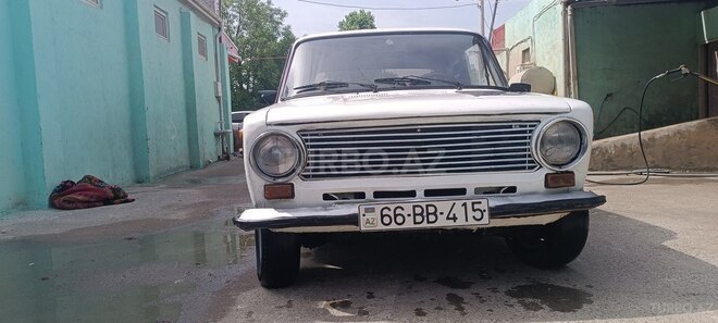 LADA (VAZ) 21011-1
