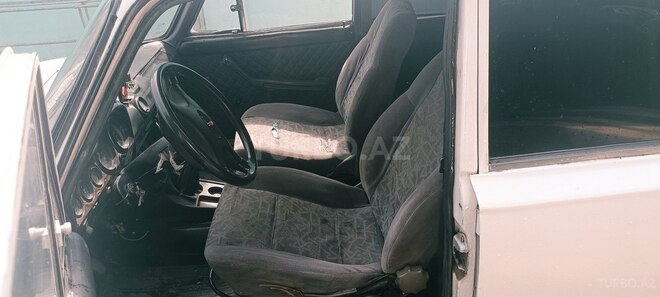 LADA (VAZ) 21011-4