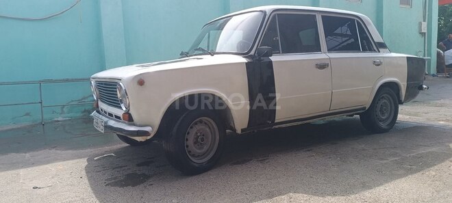 LADA (VAZ) 21011-13