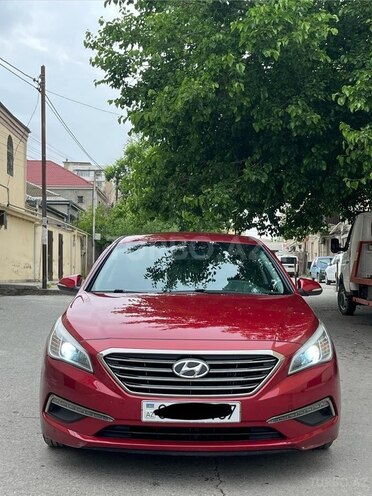 Hyundai Sonata-1