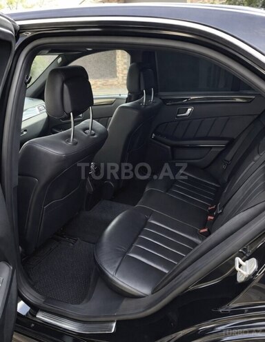 Mercedes E 220-6