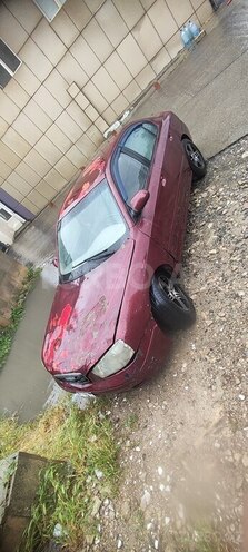 Hyundai Elantra-2