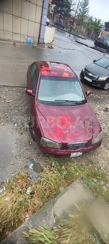 Hyundai Elantra-1