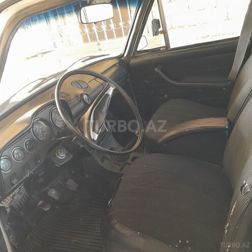 LADA (VAZ) 2106-4