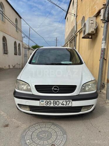 Opel Zafira-2