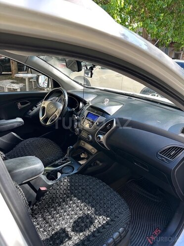 Hyundai ix35-8