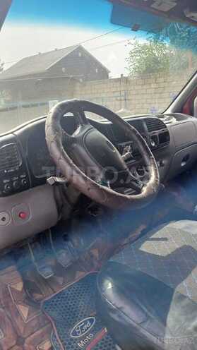 Ford Transit-11