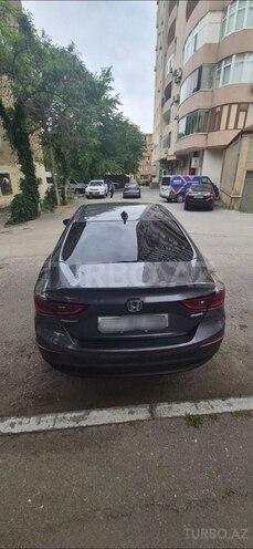 Honda Insight-2