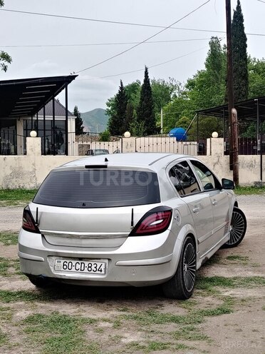 Opel Astra-2