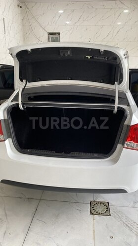 Chevrolet Cruze-6